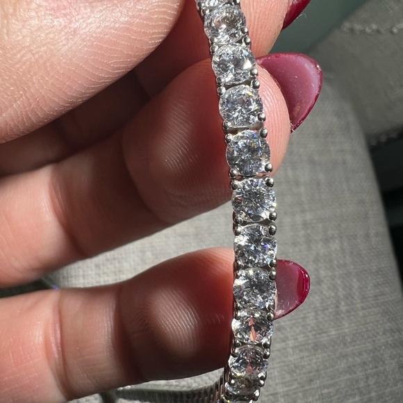 Elegant Sterling Silver Tennis Bracelet with Clear Stones